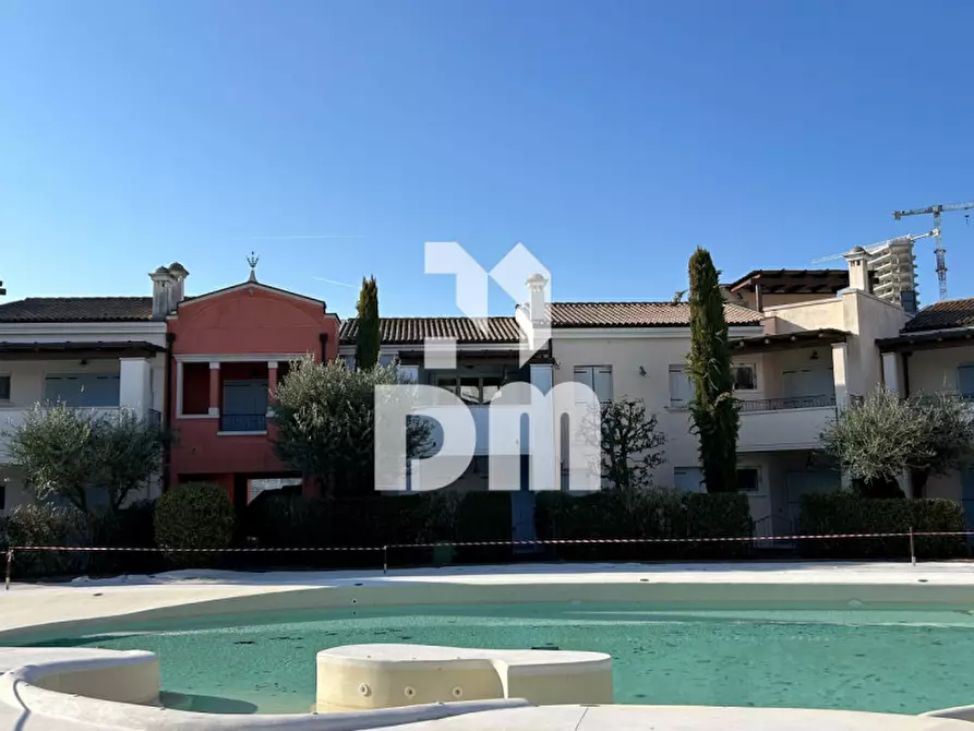 Immagine 2 di Appartamento in vendita  in via 13 martiri a Jesolo