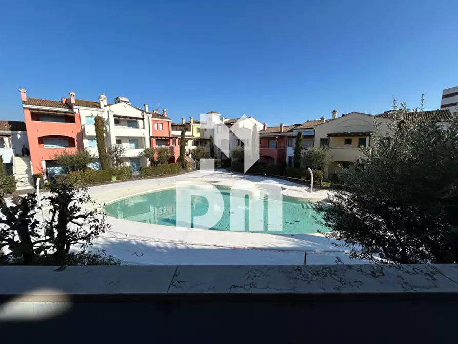 Immagine 6 di Appartamento in vendita  in via 13 martiri a Jesolo