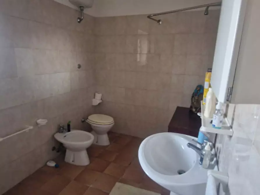 Immagine 8 di Rustico / casale in vendita  in direzione quattro strade elice a Città Sant'angelo