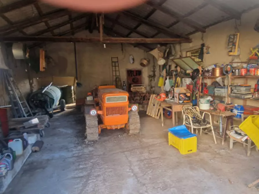 Immagine 10 di Rustico / casale in vendita  in direzione quattro strade elice a Città Sant'angelo