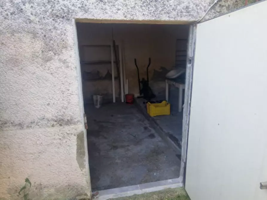 Immagine 29 di Rustico / casale in vendita  in direzione quattro strade elice a Città Sant'angelo