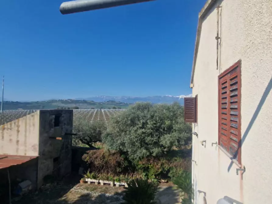 Immagine 49 di Rustico / casale in vendita  in direzione quattro strade elice a Città Sant'angelo