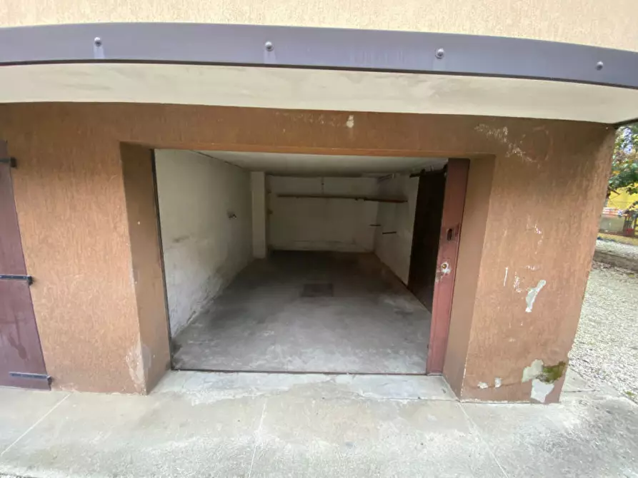 Immagine 1 di Garage in affitto  a Padova