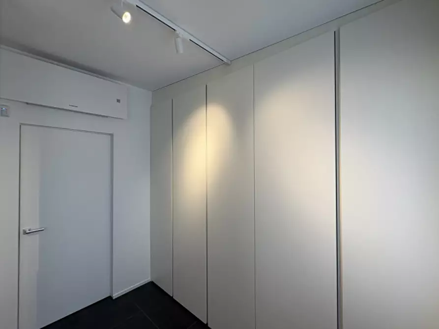 Immagine 22 di Attico in vendita  in Via Federico Garcia Lorca a Stra