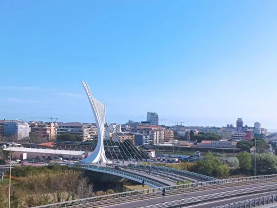 Immagine 42 di Appartamento in vendita  in Largo Filomena Delli Castelli a Pescara