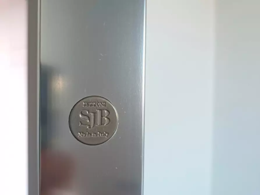 Immagine 65 di Appartamento in vendita  in Largo Filomena Delli Castelli a Pescara