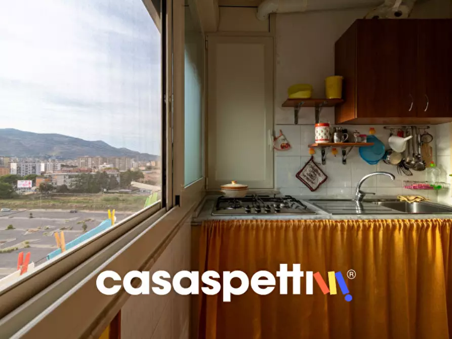 Immagine 7 di Appartamento in vendita  in Via degli Emiri a Palermo