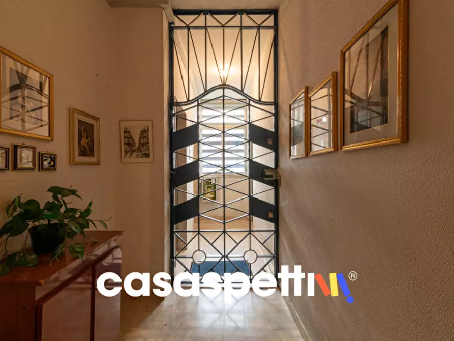 Immagine 24 di Appartamento in vendita  in Via degli Emiri a Palermo