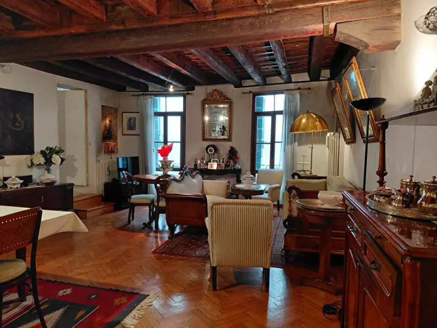 Immagine 8 di Appartamento in vendita  in via Oberdan a Padova