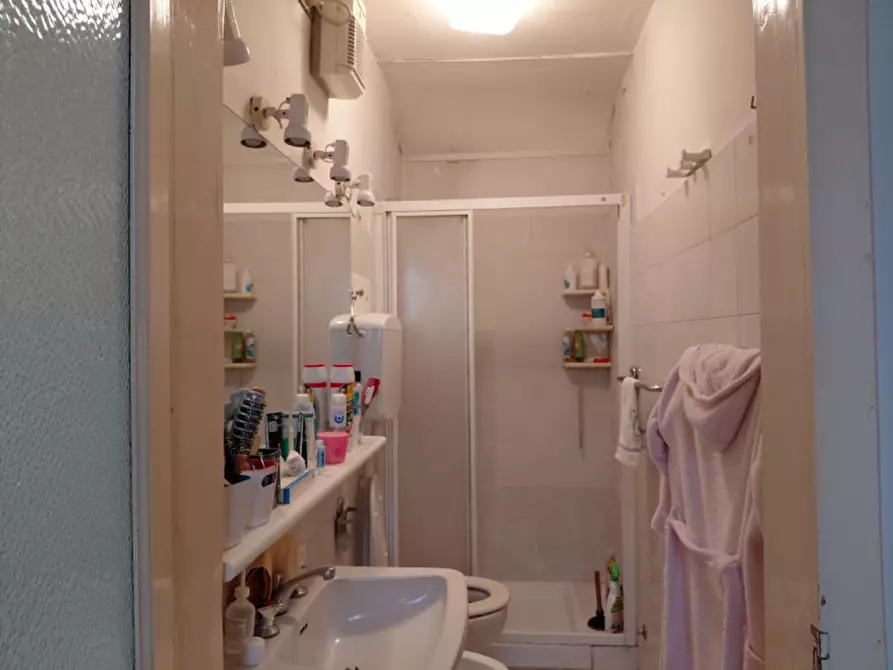 Immagine 15 di Appartamento in vendita  in via Oberdan a Padova