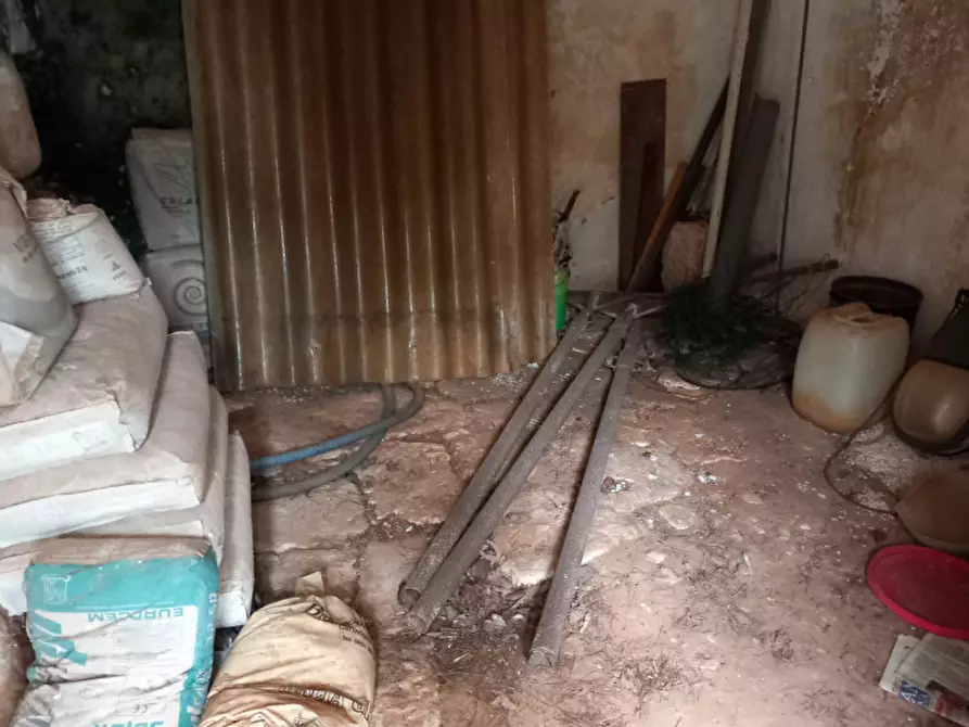 Immagine 8 di Rustico / casale in vendita  in C.da Sierri a Carovigno