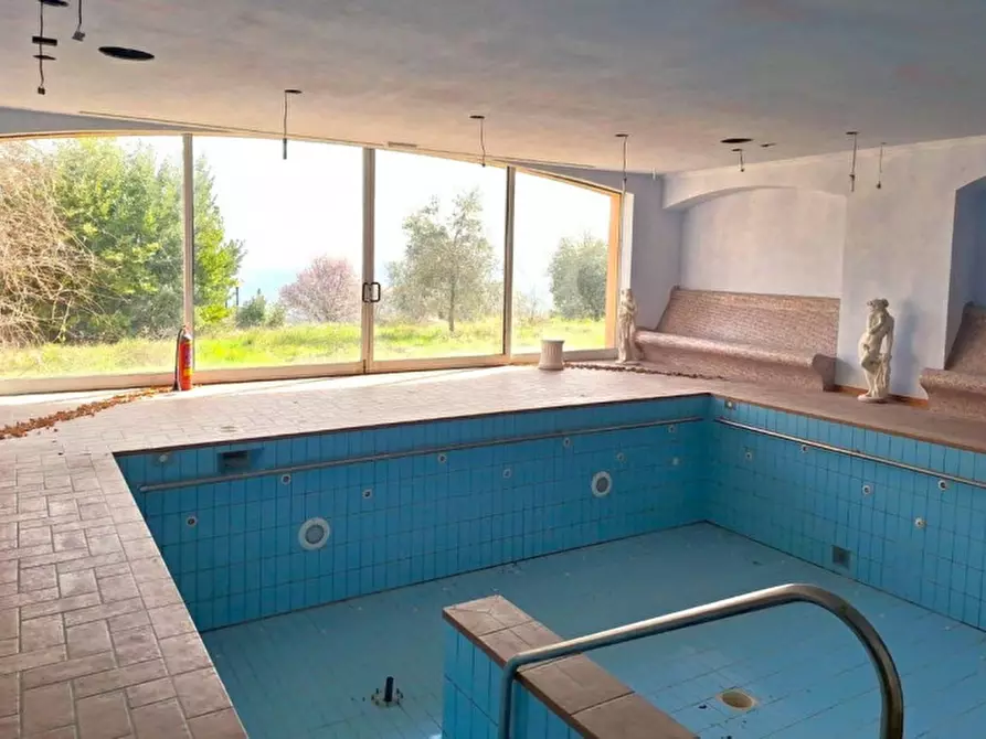 Immagine 11 di Attività commerciale in vendita  in Viale Martiri della Resistenza 1, 61010 Monte Grimano Terme PU, Italia a Monte Grimano Terme