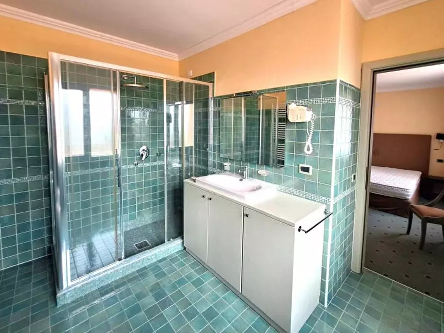 Immagine 18 di Attività commerciale in vendita  in Viale Martiri della Resistenza 1, 61010 Monte Grimano Terme PU, Italia a Monte Grimano Terme