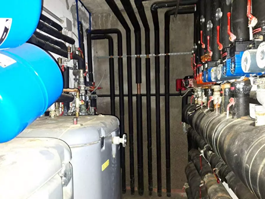 Immagine 26 di Attività commerciale in vendita  in Viale Martiri della Resistenza 1, 61010 Monte Grimano Terme PU, Italia a Monte Grimano Terme