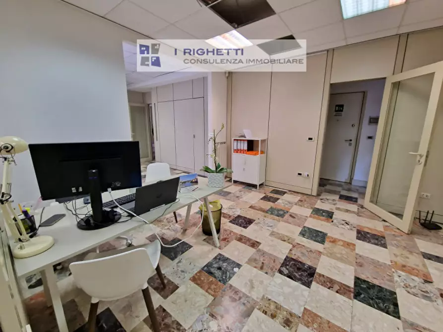 Immagine 27 di Ufficio in affitto  in Via Napoleone primo a Verona