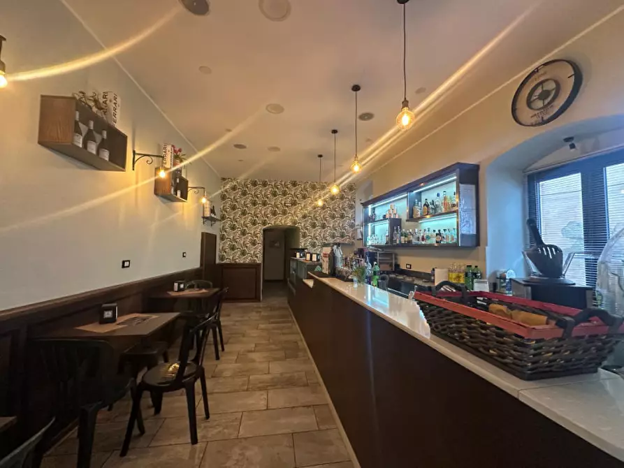Immagine 3 di Negozio in vendita  in VIA PESCHERIA, SNC a Milazzo