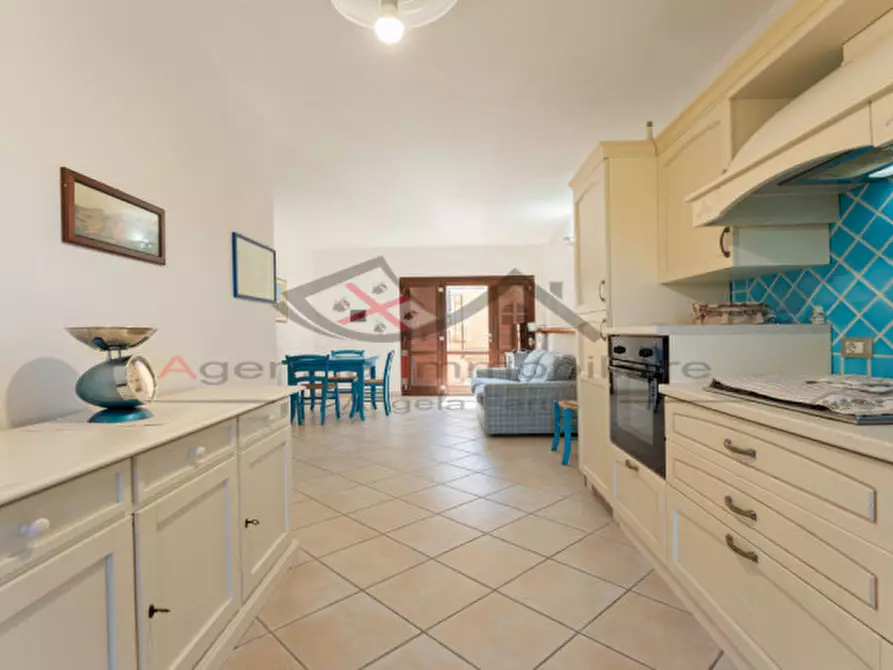 Immagine 8 di Appartamento in vendita  in Via Sebastiano Satta a Posada