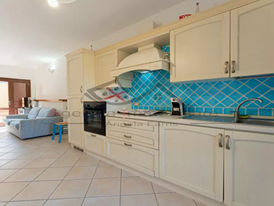 Immagine 10 di Appartamento in vendita  in Via Sebastiano Satta a Posada