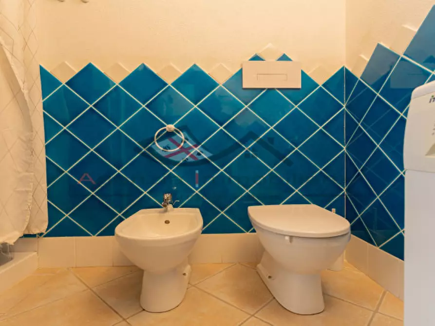 Immagine 25 di Appartamento in vendita  in Via Sebastiano Satta a Posada