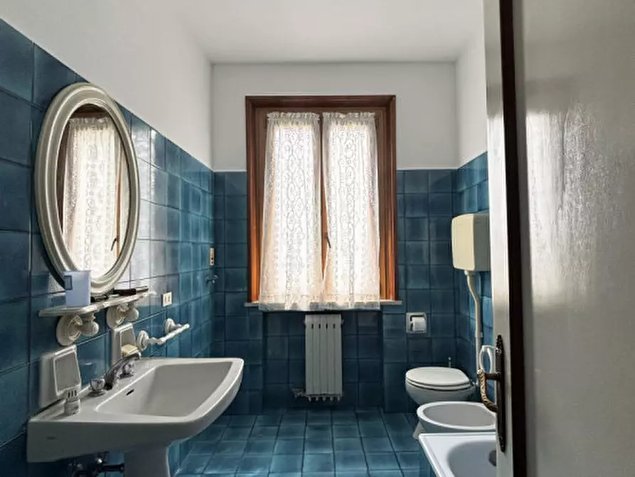 Immagine 19 di Appartamento in vendita  in Via Cesarino Testi, 7 a Sissa Trecasali