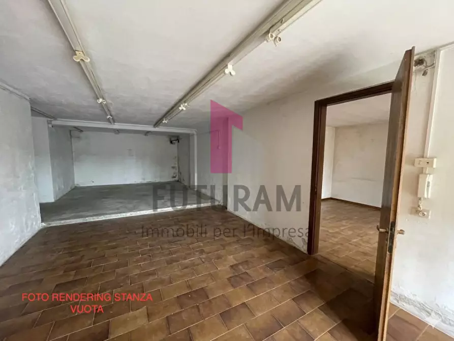 Immagine 9 di Capannone industriale in vendita  a Valdagno