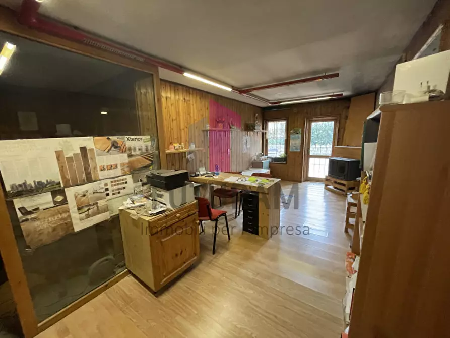 Immagine 29 di Capannone industriale in vendita  a Valdagno