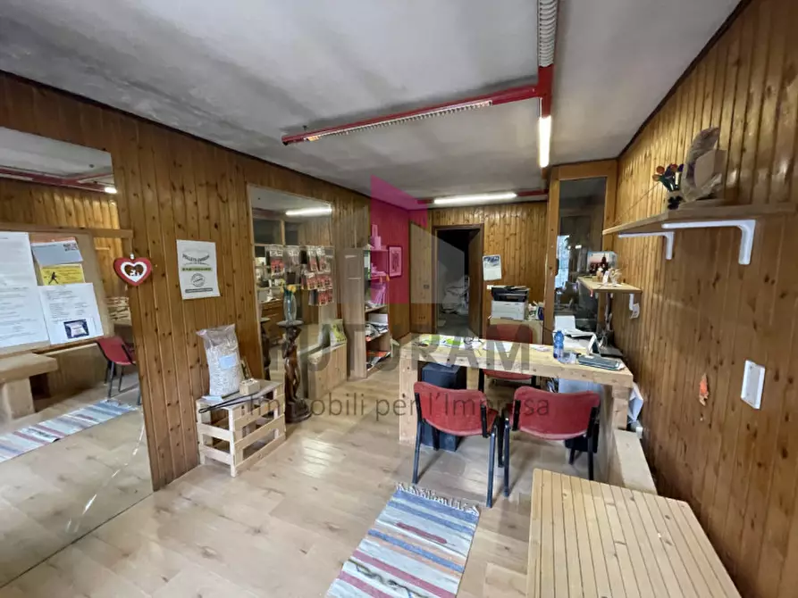 Immagine 34 di Capannone industriale in vendita  a Valdagno