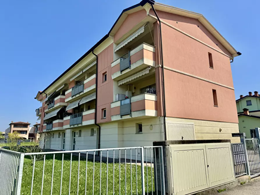 Immagine 1 di Appartamento in vendita  in Via Francesca Morabito a Parma