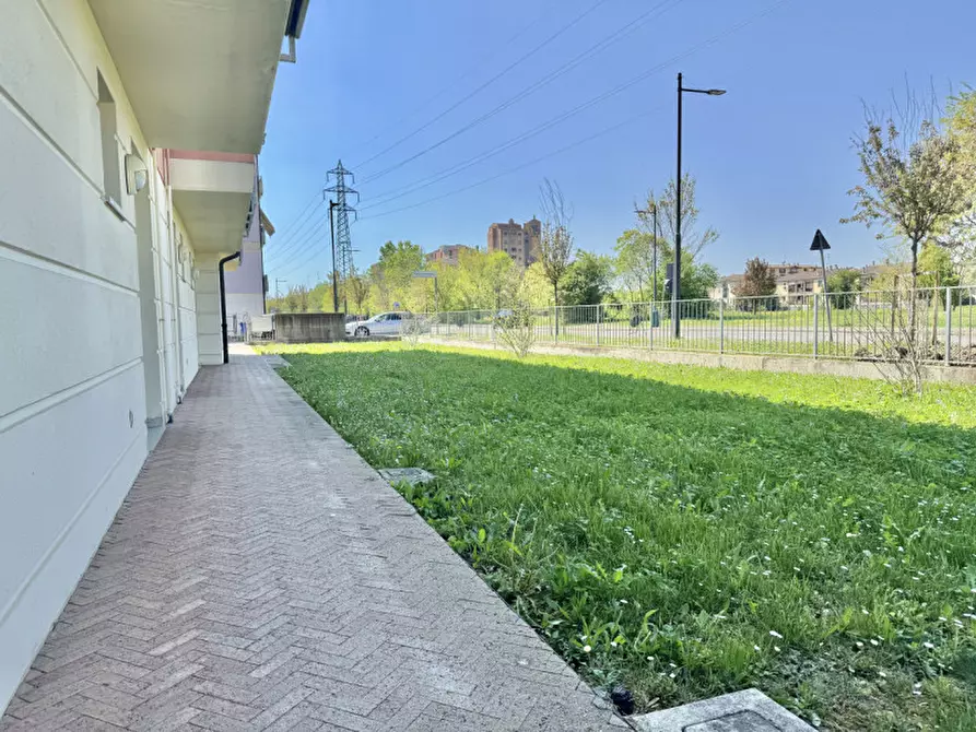 Immagine 3 di Appartamento in vendita  in Via Francesca Morabito a Parma