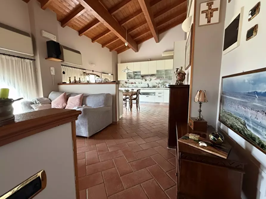 Immagine 4 di Rustico / casale in vendita  a Suzzara