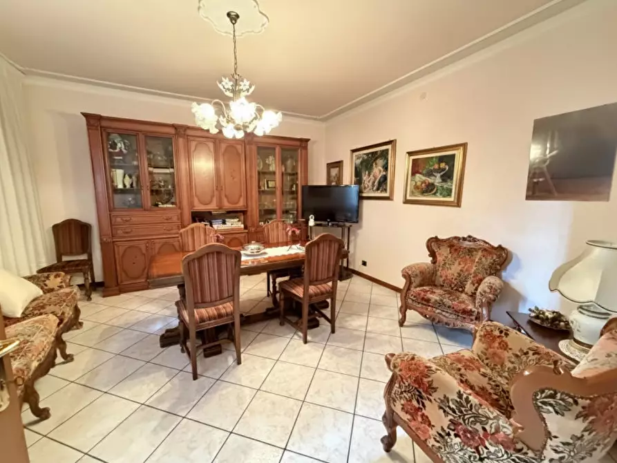 Immagine 18 di Rustico / casale in vendita  a Suzzara