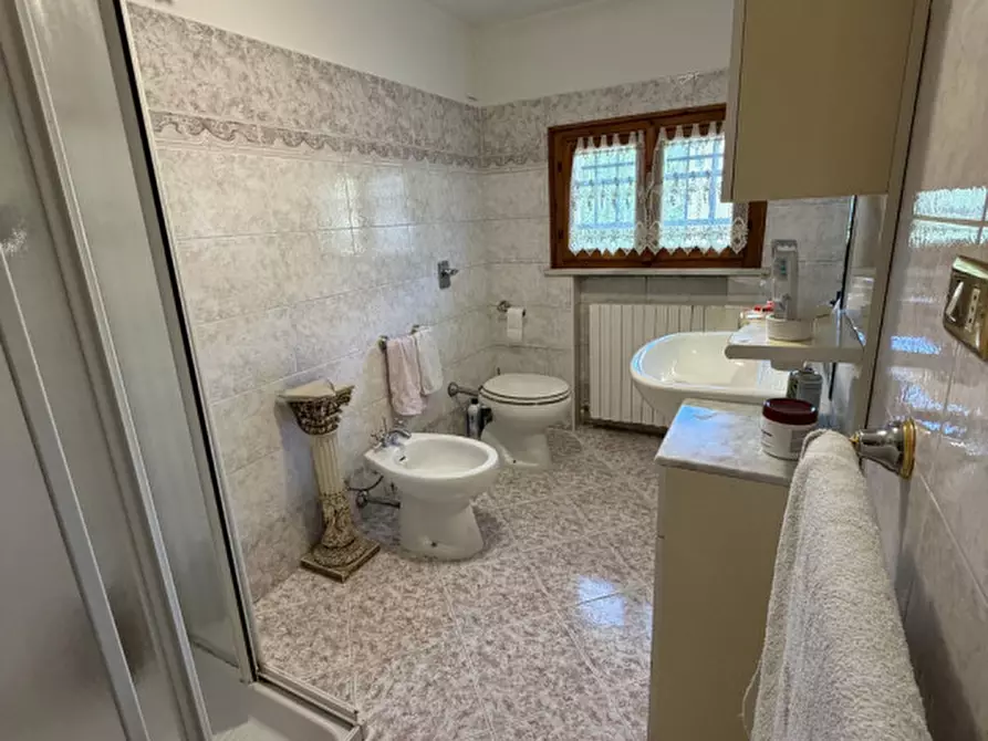 Immagine 24 di Rustico / casale in vendita  a Suzzara