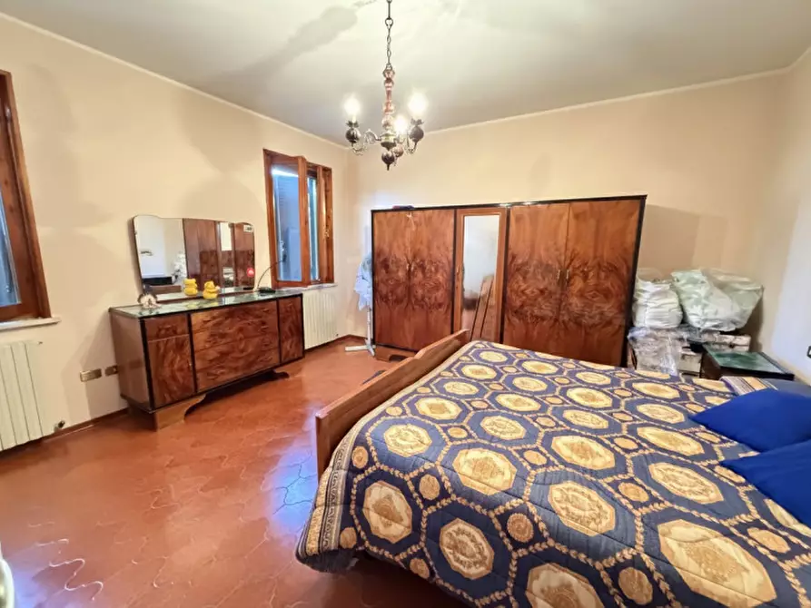 Immagine 28 di Rustico / casale in vendita  a Suzzara