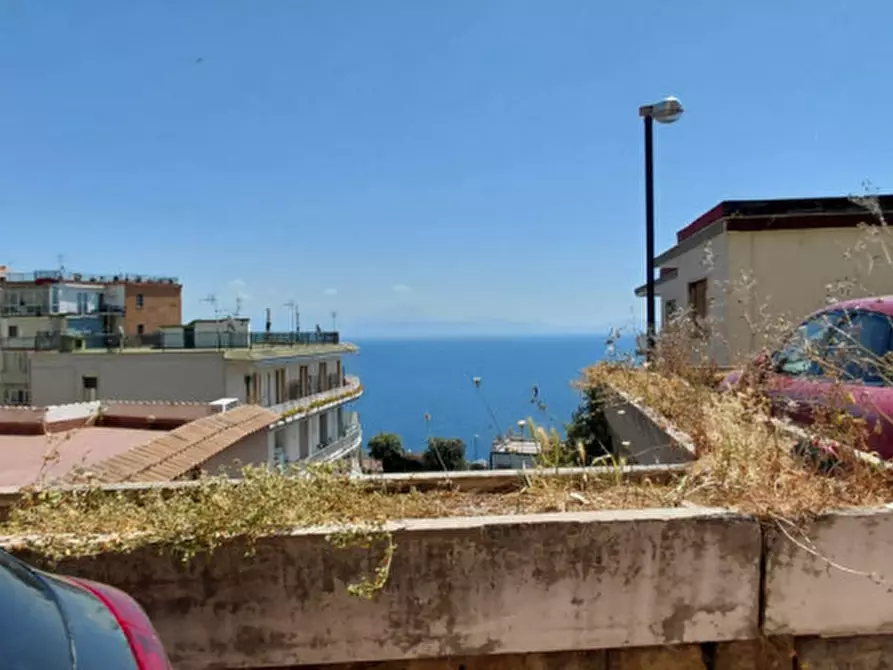 Immagine 1 di Appartamento in affitto  in Via Orazio 33 a Napoli