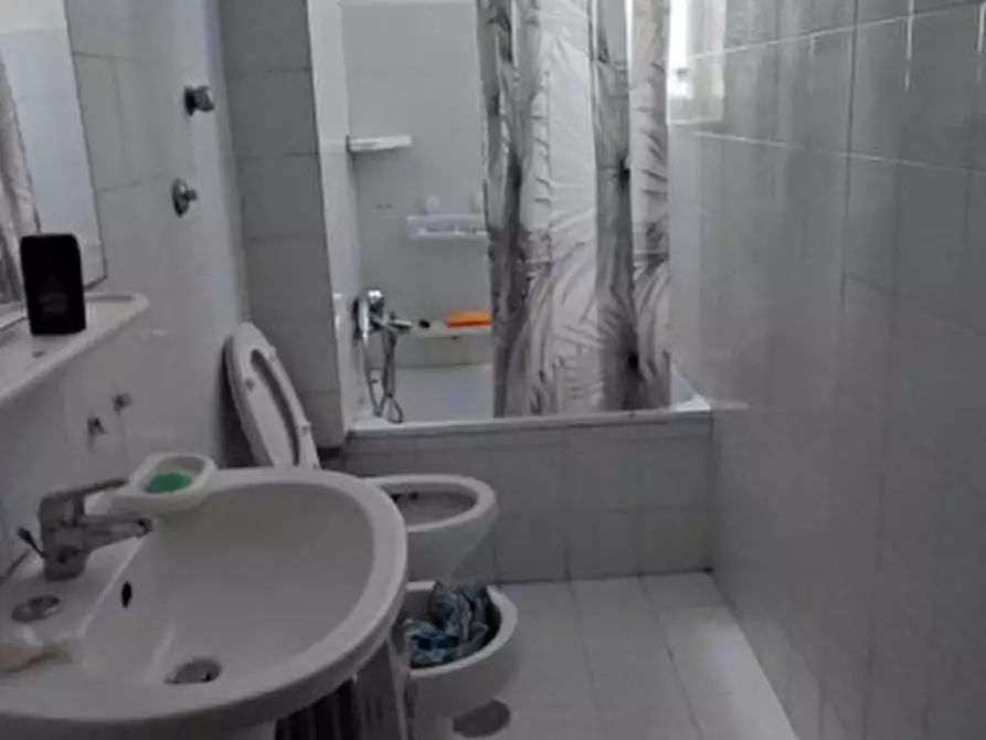 Immagine 12 di Appartamento in affitto  in Via Orazio 33 a Napoli