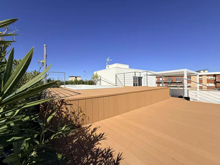 Immagine 31 di Attico in vendita  in VIA TENENTE SIRO BRIGIANO,44 a Milazzo