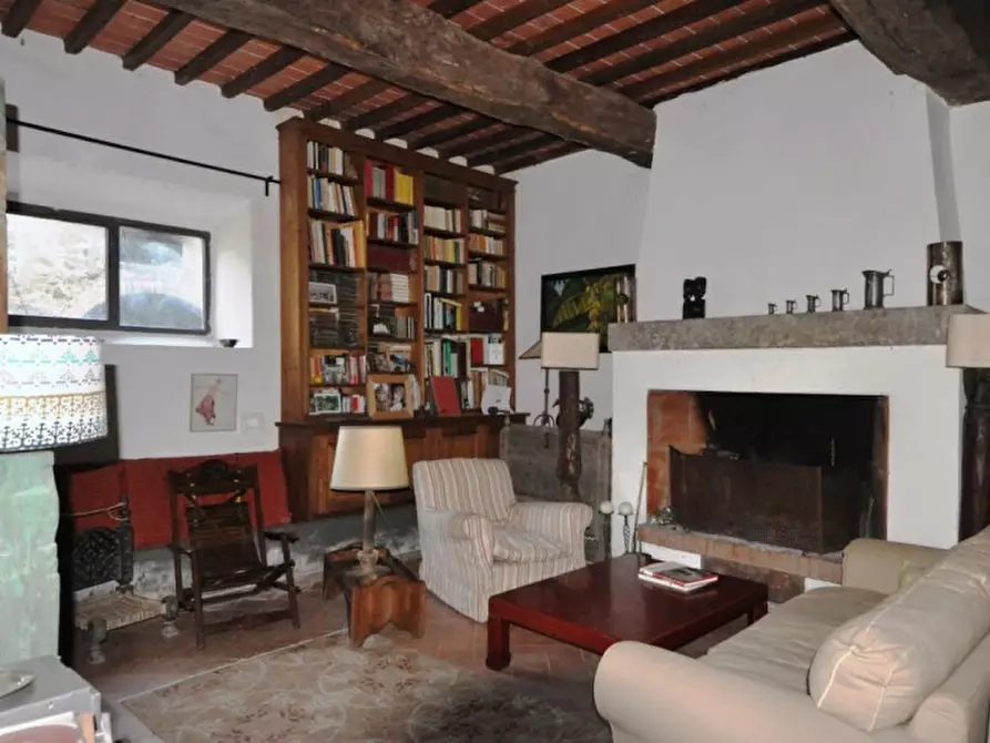 Immagine 7 di Rustico / casale in vendita  in via di Montaio a Cavriglia