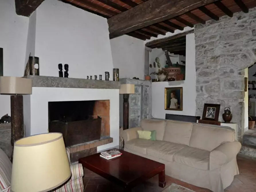 Immagine 8 di Rustico / casale in vendita  in via di Montaio a Cavriglia