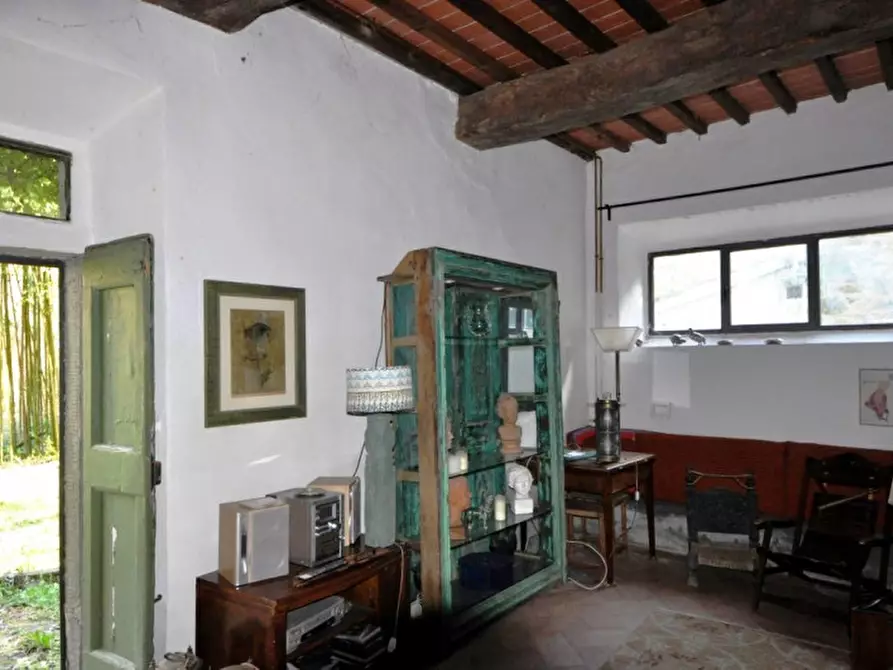 Immagine 10 di Rustico / casale in vendita  in via di Montaio a Cavriglia