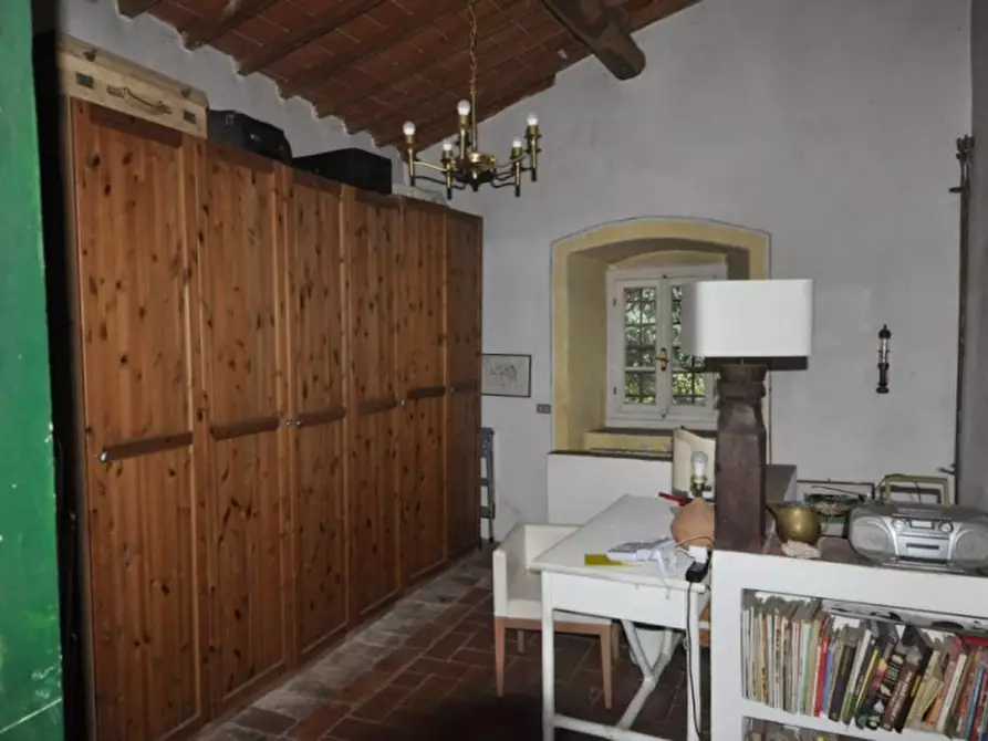 Immagine 16 di Rustico / casale in vendita  in via di Montaio a Cavriglia
