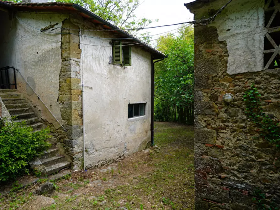 Immagine 24 di Rustico / casale in vendita  in via di Montaio a Cavriglia