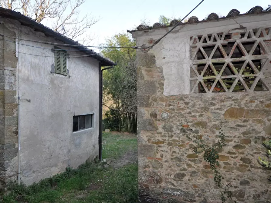 Immagine 26 di Rustico / casale in vendita  in via di Montaio a Cavriglia