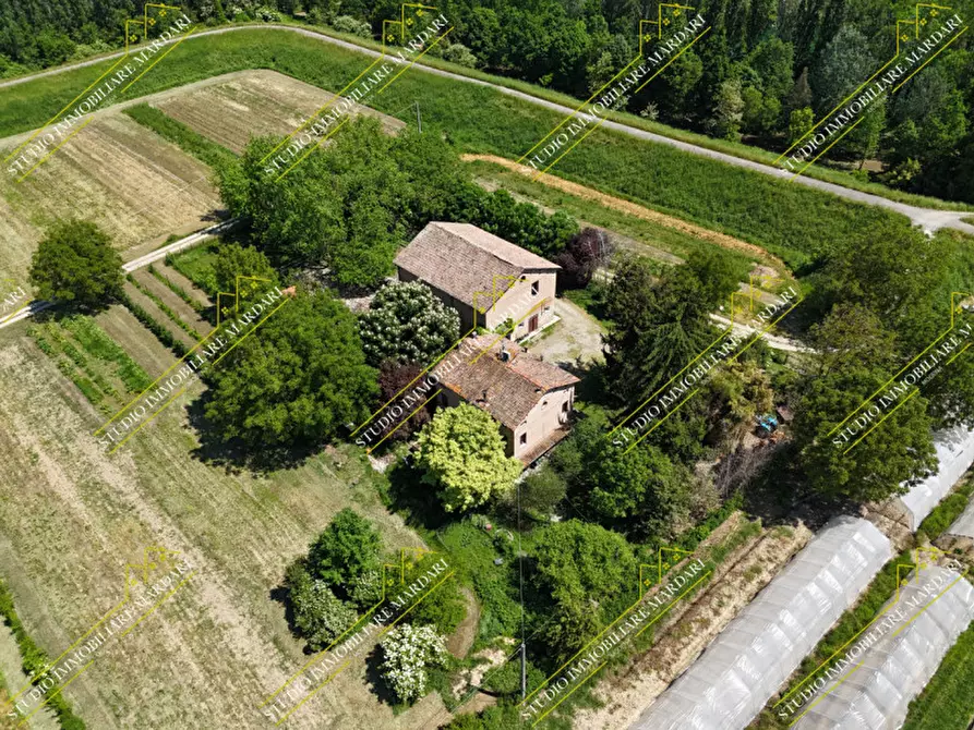 Immagine 1 di Villa in vendita  in Strada Grande 325 a Modena