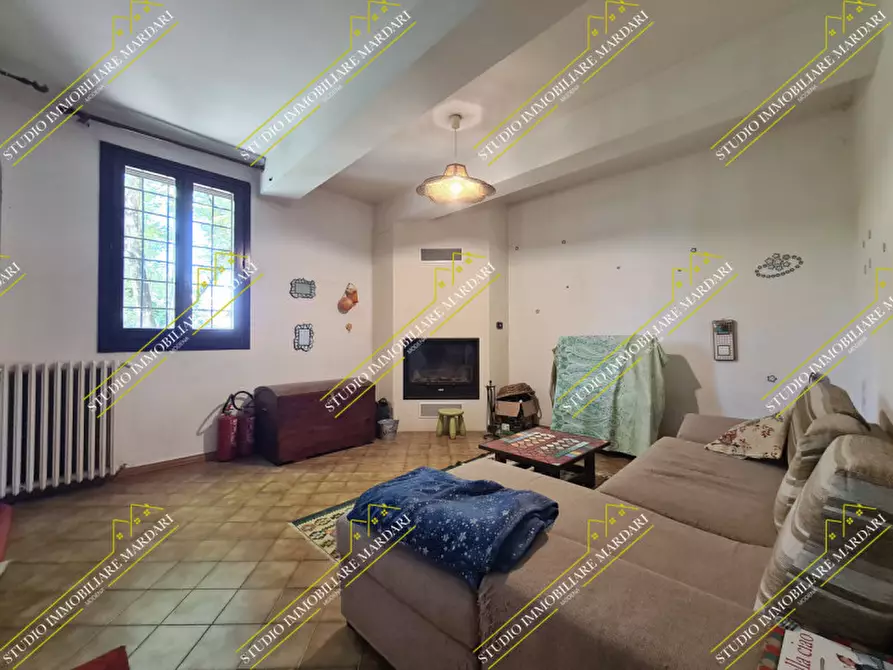 Immagine 9 di Villa in vendita  in Strada Grande 325 a Modena
