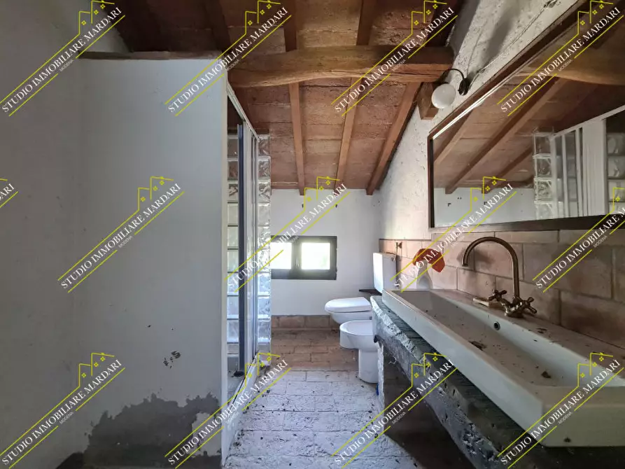 Immagine 27 di Villa in vendita  in Strada Grande 325 a Modena