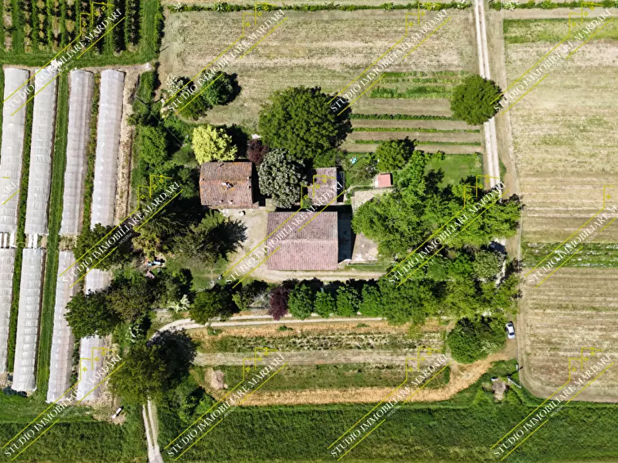 Immagine 33 di Villa in vendita  in Strada Grande 325 a Modena