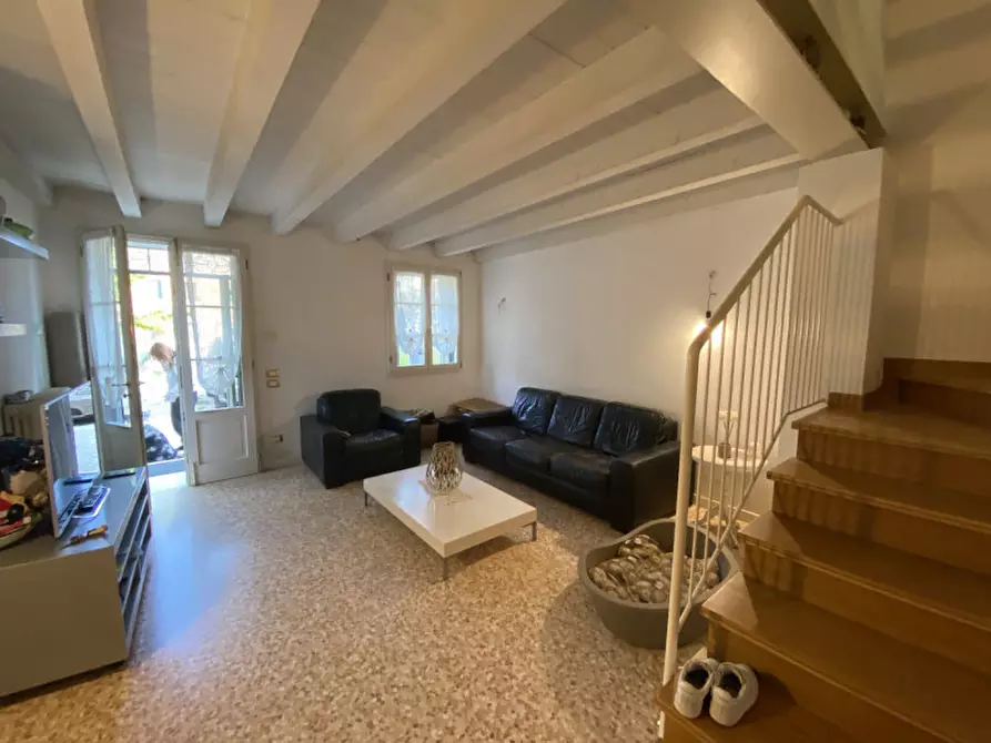 Immagine 1 di Villetta a schiera in vendita  in Via Cantarana a Caldogno