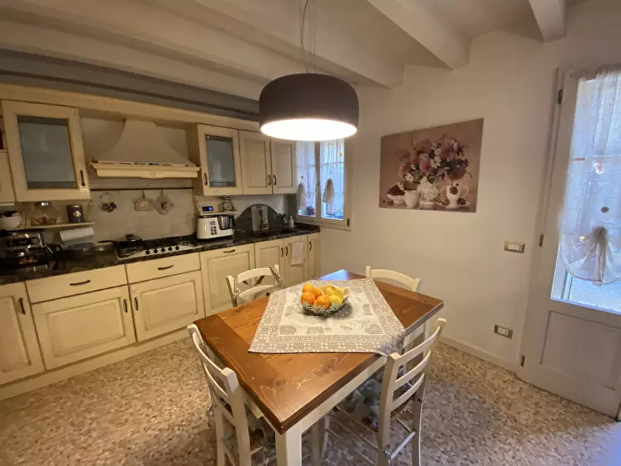 Immagine 11 di Villetta a schiera in vendita  in Via Cantarana a Caldogno