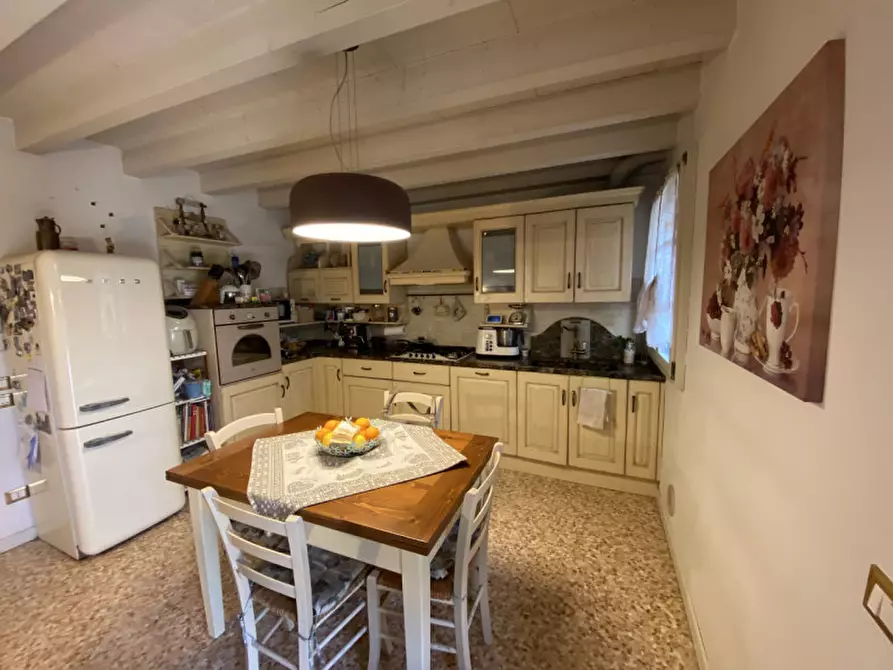 Immagine 14 di Villetta a schiera in vendita  in Via Cantarana a Caldogno