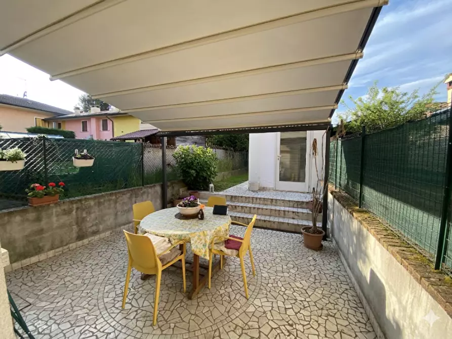 Immagine 38 di Villetta a schiera in vendita  in Via Cantarana a Caldogno